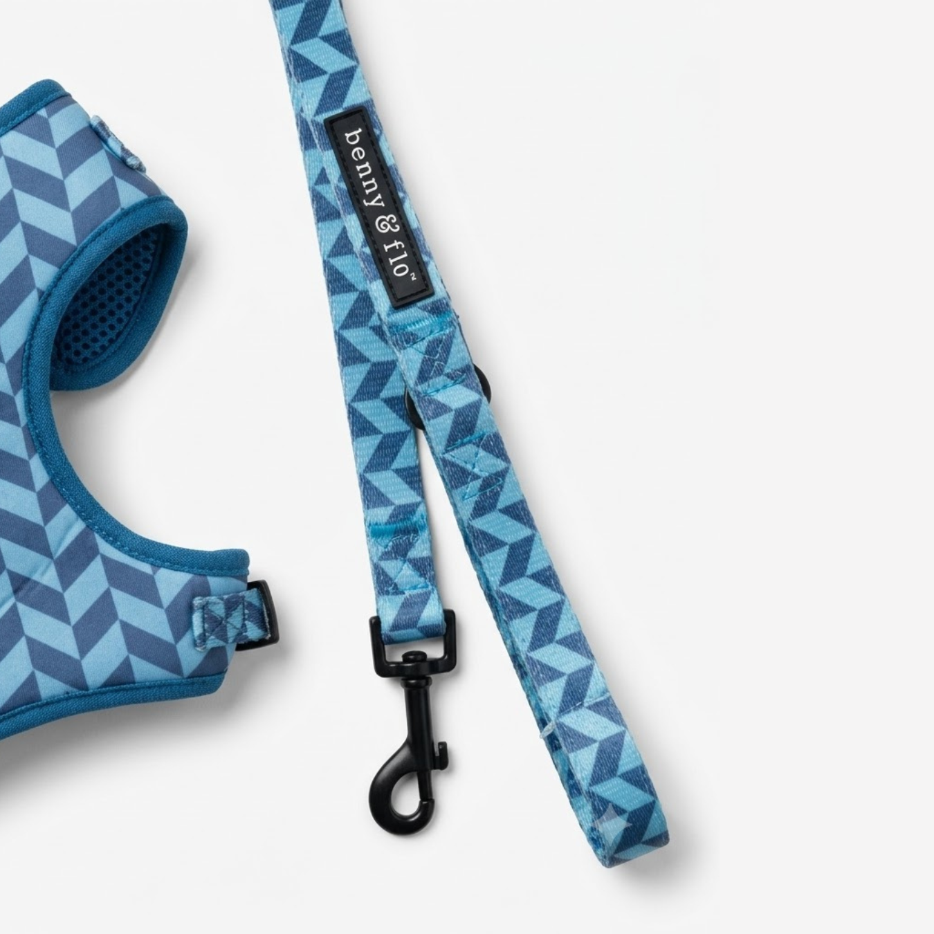Blue geometric patterned dog lead | Tread | Benny & Flo West Midlands